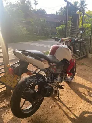 Yamaha FZS V1 2012