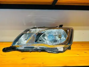 Toyota Axio 161 Head Light