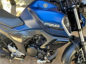 Yamaha Fzs V4 2025