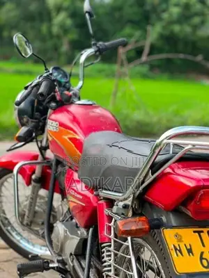 Hero HF Deluxe 2006