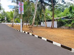 Exclusive Land Plot Athurugiriya