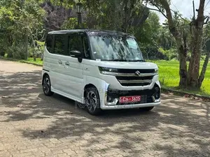 Suzuki Spacia XS Custom Turbo 2025
