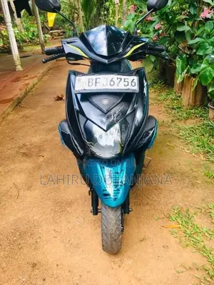 Yamaha RayZR 2017