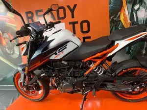 KTM Duke 160 2026