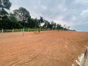 Mirigama කොටදෙණියාව පාරෙන් ඉඩමක් විකිණීමට