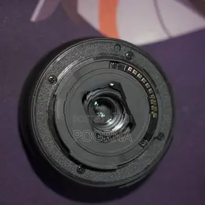 Sony E 16-50mm f/3.5-5.6 OSS