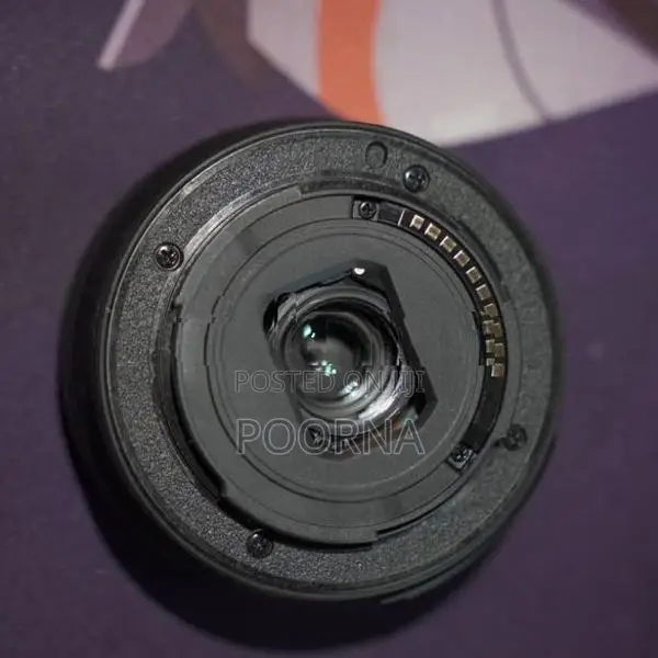 Sony E 16-50mm f/3.5-5.6 OSS