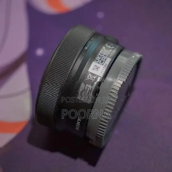 Sony E 16-50mm f/3.5-5.6 OSS