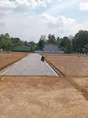Walking Distance to 138 Road Homagama Land For Sale