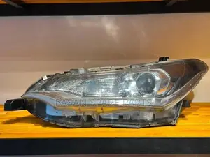 Toyota Axio 165 Head Light
