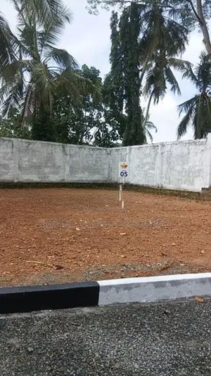 Exclusive land plots in Kottawa