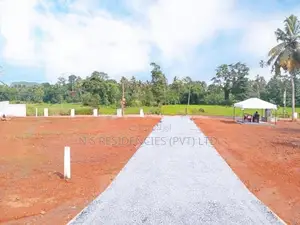 Paddy Facing Land in Dambadeniya - H 07