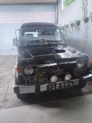 Mitsubishi Pajero 4D56 1984