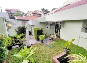 Office Recidence Solar Electricity House Rent Nugegoda Mirihana