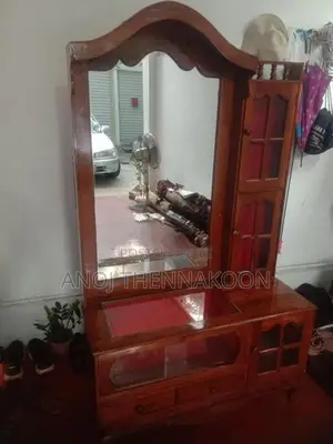 Dressing Mirror Tables