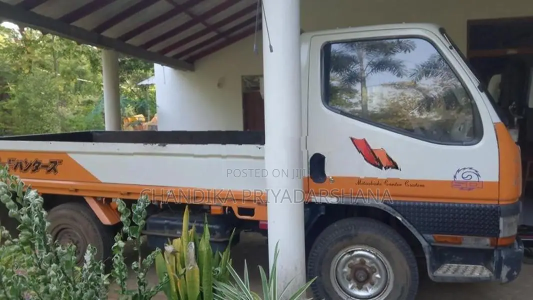 Mitsubishi Canter 1984