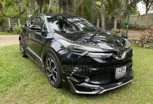 Toyota CHR NGX10 2018