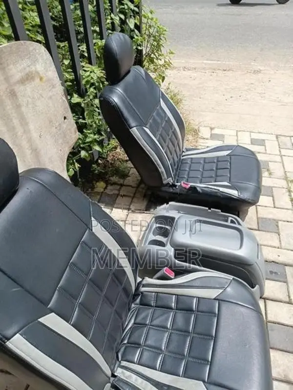 KDH Highroof 2007 Super GL Seat