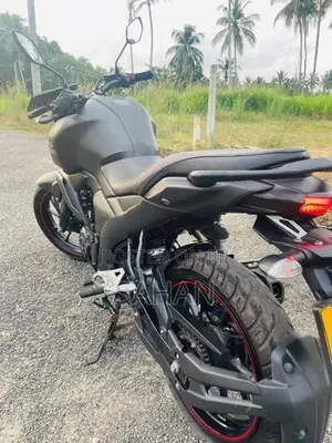 Yamaha Fzs V4 2025