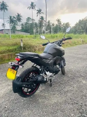 Yamaha Fzs V4 2025