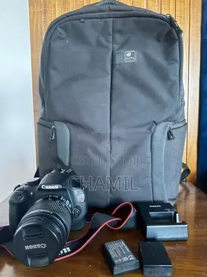 Canon Rebel T5 Model