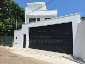 3 Storey Brand New Luxury House for Sale in Boralesgamuwa