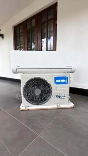 Midea 12000 BTU AC