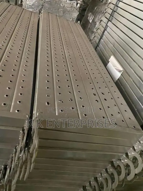 catwalk Plates
