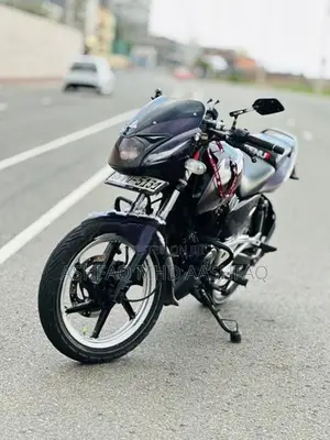 Bajaj Pulsar 180 2011