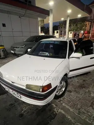 Mazda 3 1992