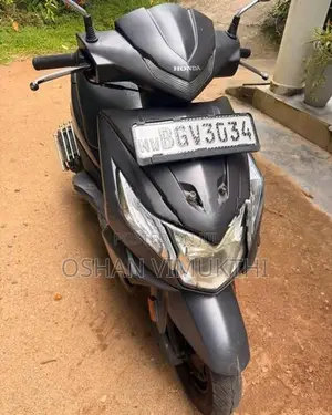 Honda Dio 2017