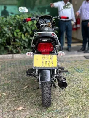 Hero HF Deluxe 2016