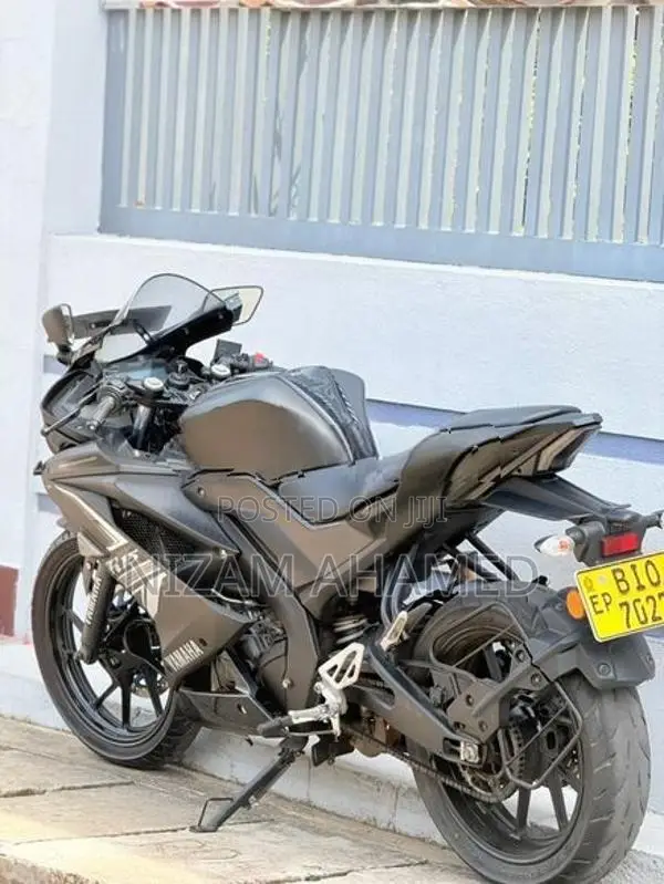 Yamaha R15 EFI 2020