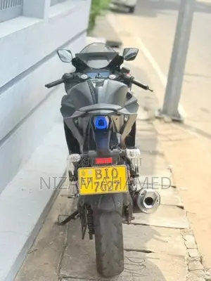 Yamaha R15 EFI 2020