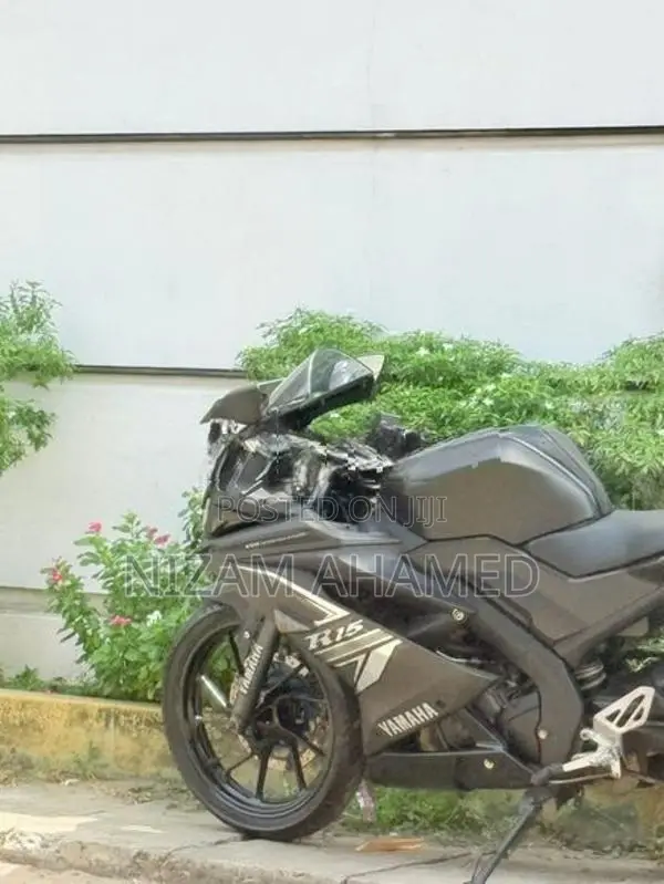 Yamaha R15 EFI 2020