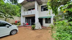 2 Story House for Sale - Thalawathugoda