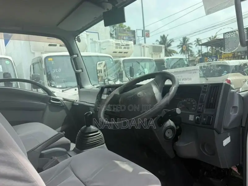 Isuzu Giga Freezer 2017