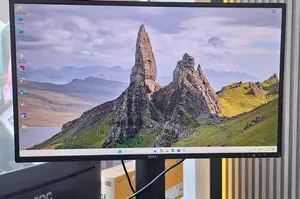 27 Inch LED HDMI ATEC Monitor with Speakers