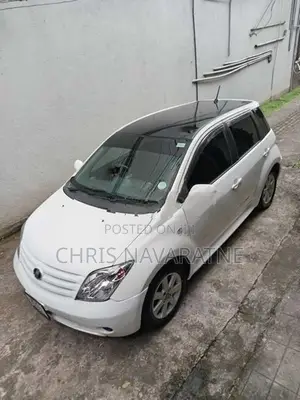 Toyota IST 2007