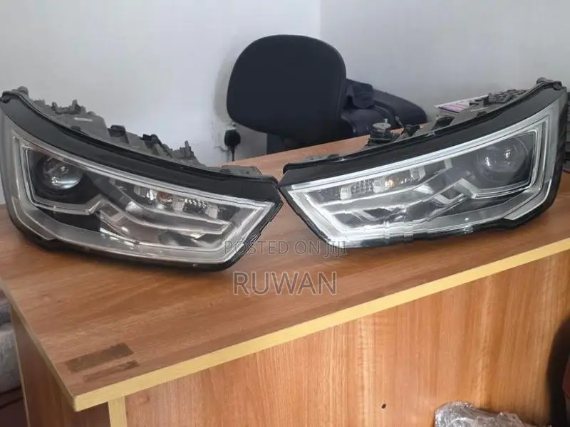 Audi A1 Head Lights