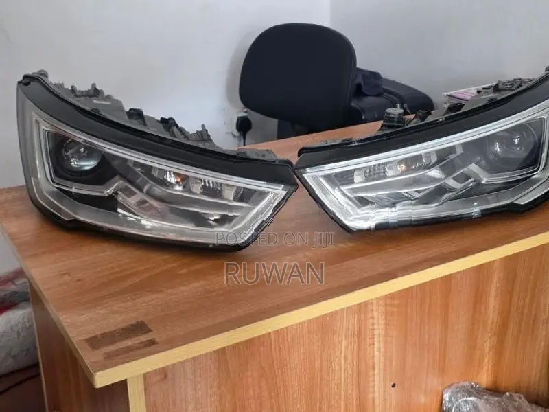 Audi A1 Head Lights