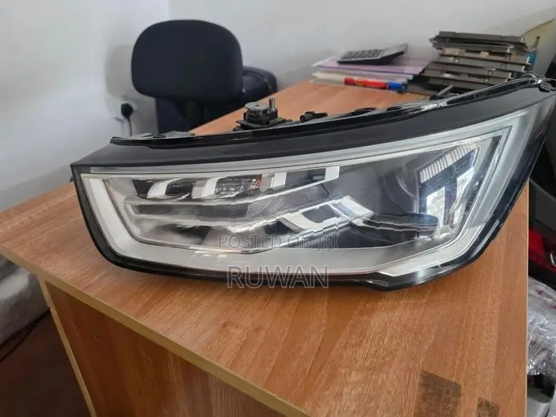 Audi A1 Head Lights