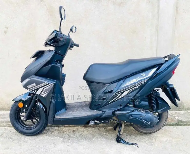 Yamaha Ray ZR 2018