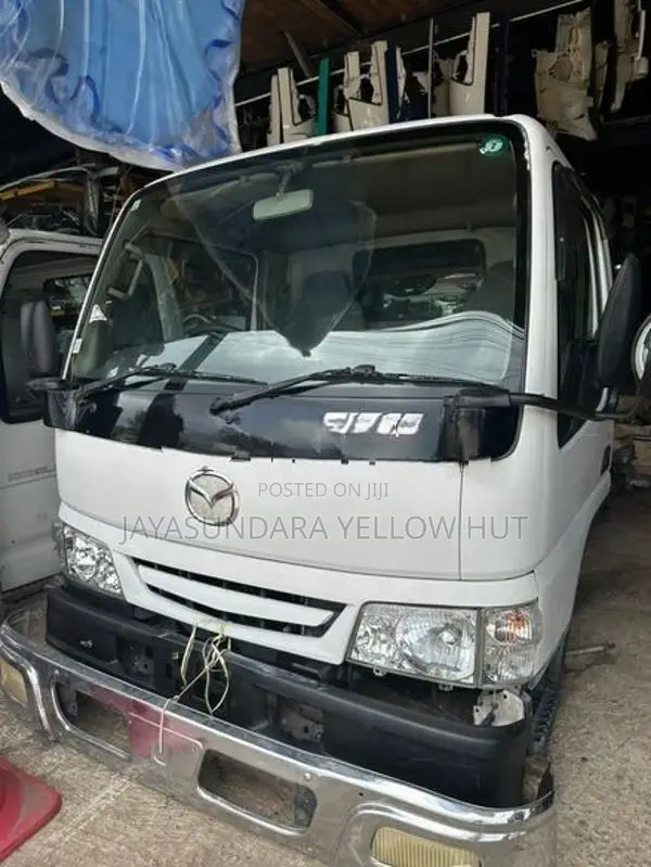 Mazda Titan Lorry cabin