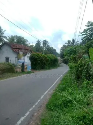 Prime Commercial Land in Ja-Ela