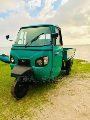 Mahindra Alfa Load Career 2026