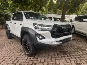 Toyota Hilux Revo GR Sport 2025