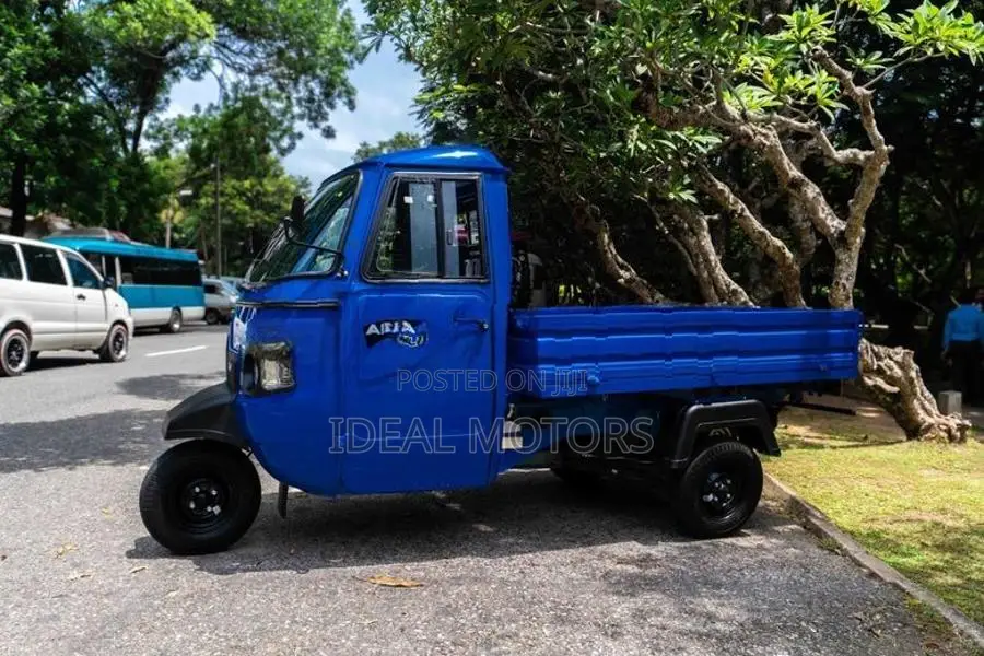 Mahindra Alfa Load Career 2026