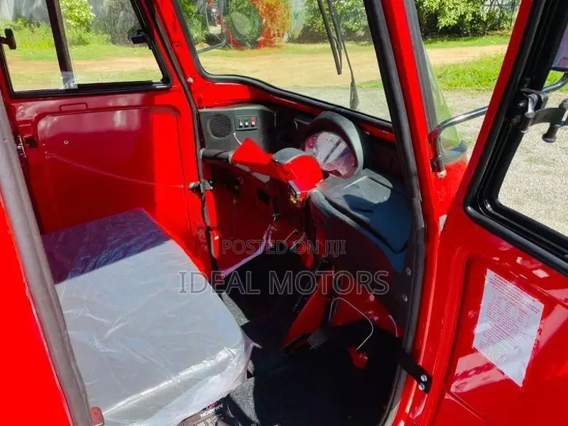 Mahindra Alfa Load Career 2026