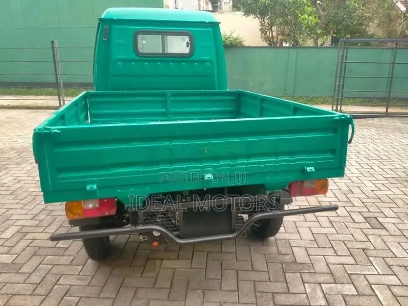 Mahindra Alfa Load Career 2026